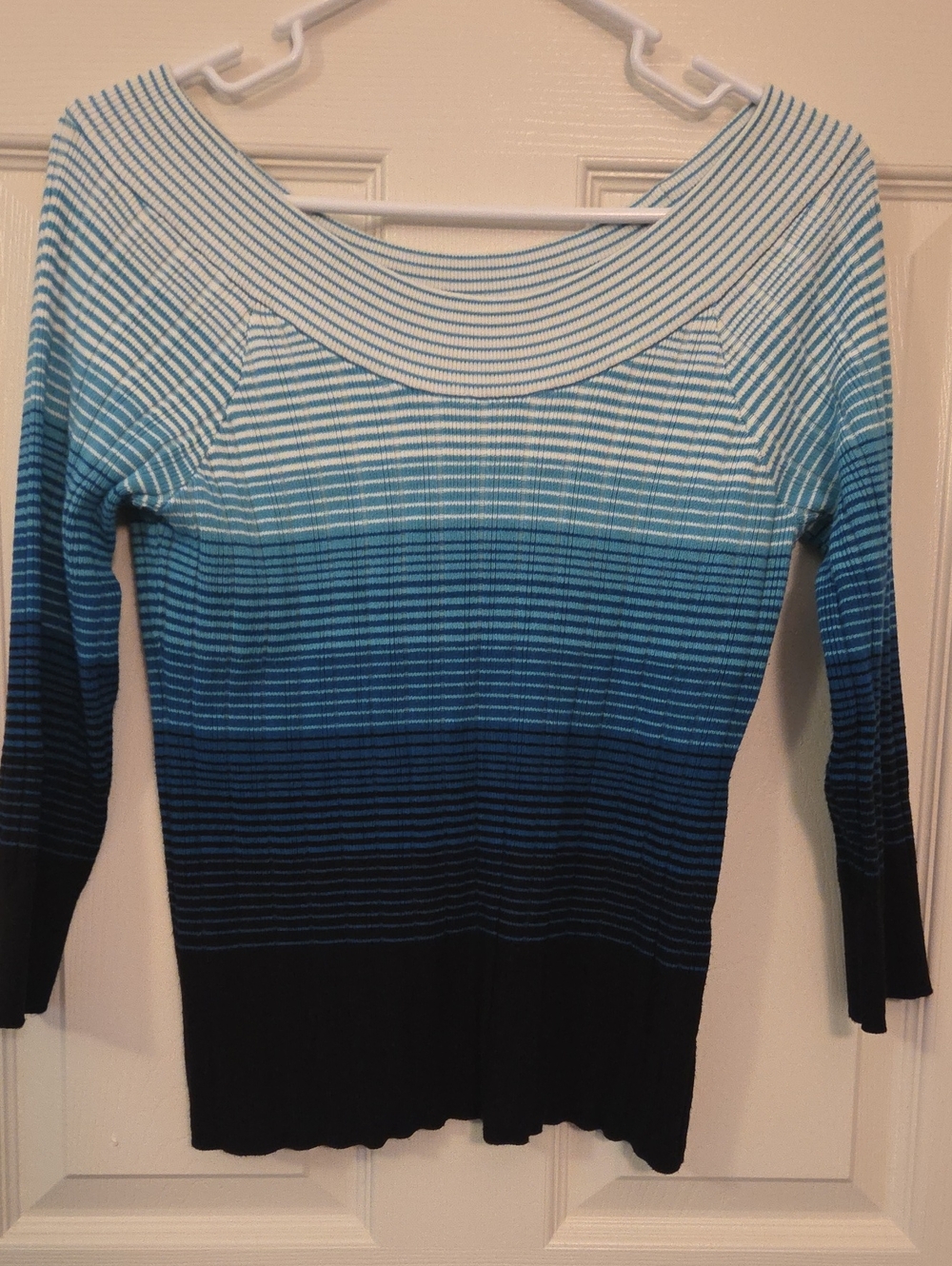 White House Black Market Aqua White Black Striped Ribbed Top Size Medium